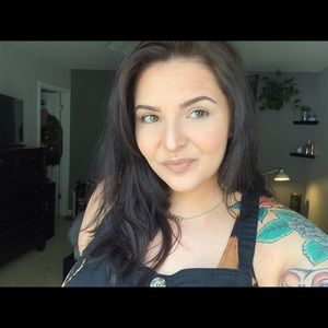 Meet your Posher, Melanie